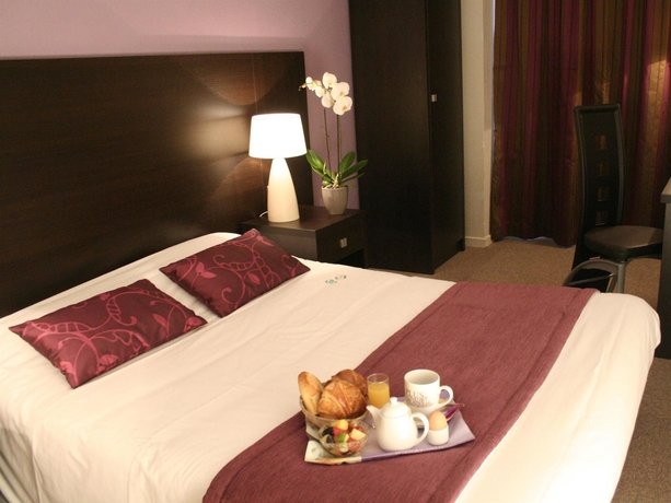 Imagen de la habitación del Hotel Kyriad Chalon Sur Saone Centre. Foto 4