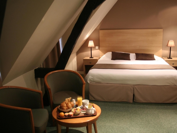 Imagen de la habitación del Hotel Kyriad Chalon Sur Saone Centre. Foto 9