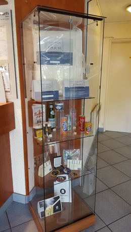 Imagen de los interiores del Hotel Kyriad Chantilly. Foto 18