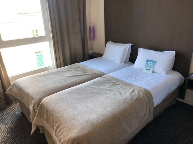 Imagen de la habitación del Hotel Kyriad Charleville Mezieres. Foto 12