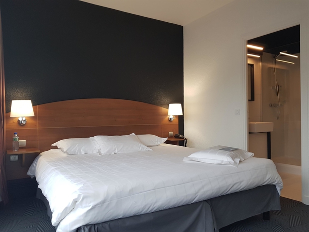 Imagen de la habitación del Hotel Kyriad Clermont-ferrand Centre. Foto 9