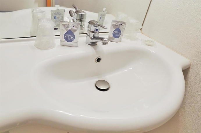 Imagen de la habitación del Hotel Kyriad Clermont-ferrand-sud-la Pardieu. Foto 7