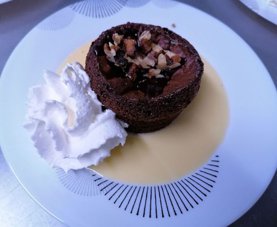 Imagen del bar/restaurante del Hotel Kyriad Creil - Chantilly Nord. Foto 6