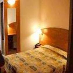 Imagen general del Hotel Kyriad Creteil Centre. Foto 3