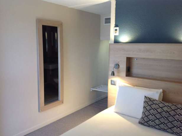 Imagen general del Hotel Kyriad Digne-Les-Bains. Foto 6