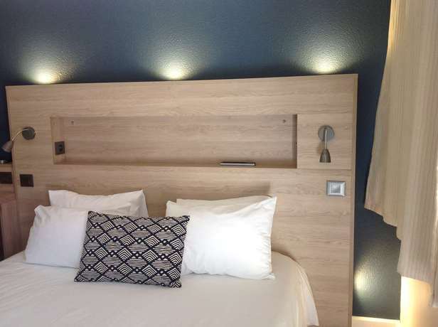 Imagen general del Hotel Kyriad Digne-Les-Bains. Foto 7