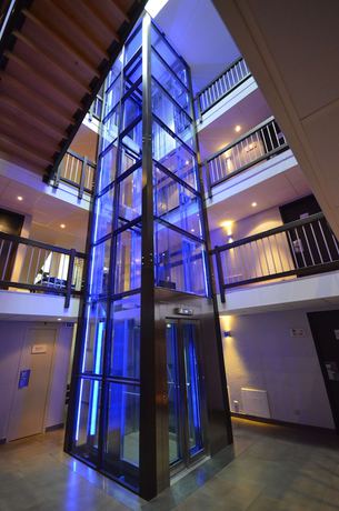 Imagen de los interiores del Hotel Kyriad Dijon Est - Mirande. Foto 19