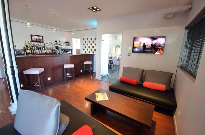 Imagen del bar/restaurante del Hotel Kyriad Dijon - Gare. Foto 4