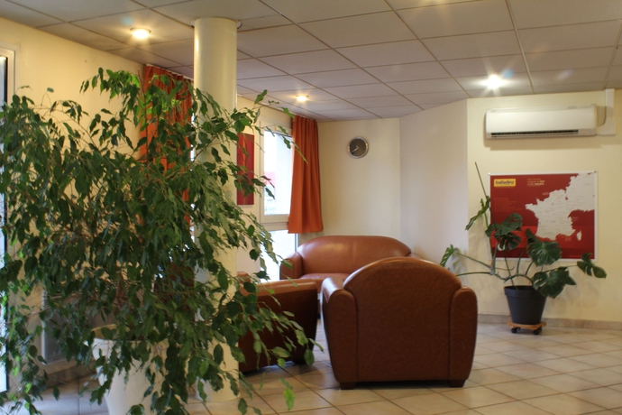 Imagen de los interiores del Hotel Kyriad Direct Agen-castelculier. Foto 12