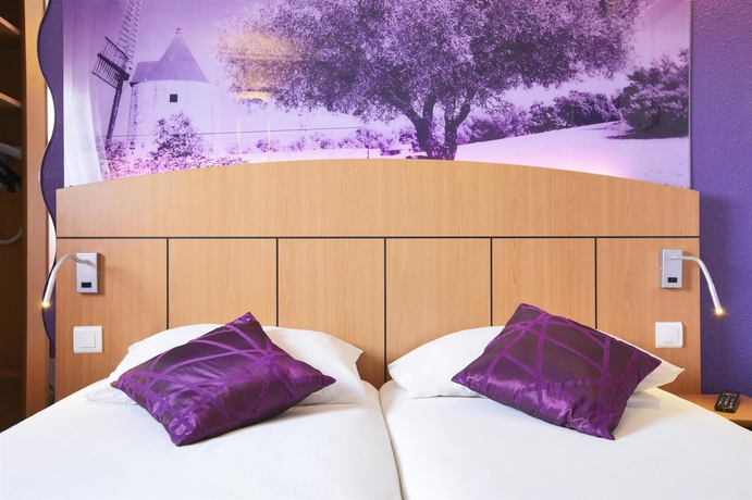 Imagen de la habitación del Hotel Kyriad Direct Arles, Arles. Foto 10