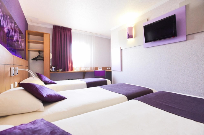 Imagen de la habitación del Hotel Kyriad Direct Arles, Arles. Foto 13