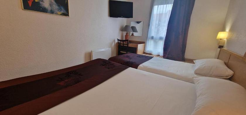 Imagen general del Hotel Kyriad Direct Arpajon. Foto 5