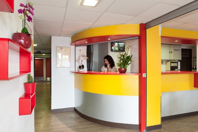 Imagen de los interiores del Hotel Kyriad Direct Bordeaux Est Lormont. Foto 19