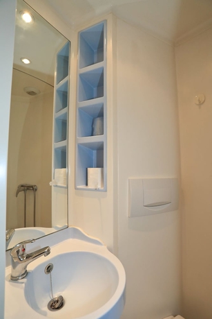 Imagen de la habitación del Hotel Kyriad Direct Bordeaux Est Lormont. Foto 14