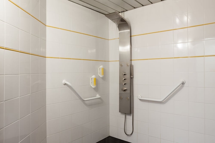 Imagen de la habitación del Hotel Kyriad Direct Bordeaux Est Lormont. Foto 16