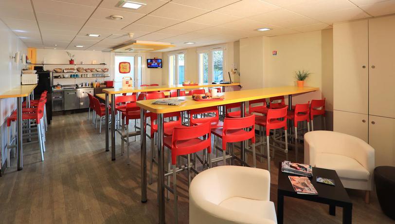 Imagen general del Hotel Kyriad Direct Bordeaux Est Lormont, Lormont. Foto 6