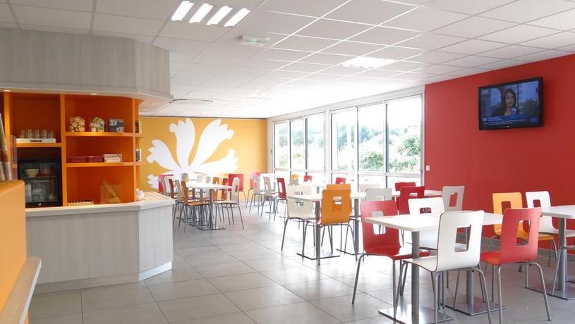 Imagen general del Hotel Kyriad Direct Bordeaux Sud - Cestas. Foto 2