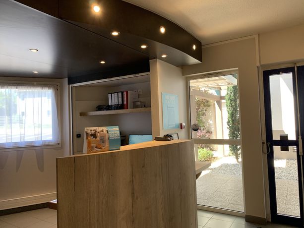 Imagen de los interiores del Hotel Kyriad Direct Clermont Ferrand Nord - Gerzat. Foto 20