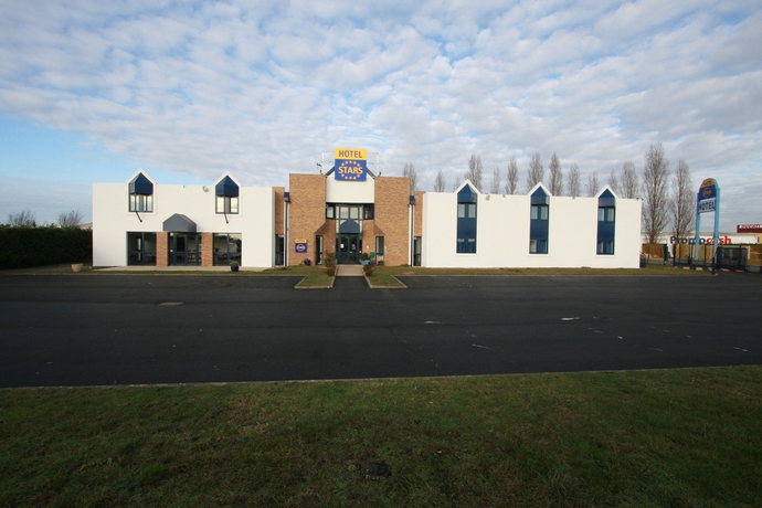 Imagen de los exteriores del Hotel Kyriad Direct Dreux. Foto 4