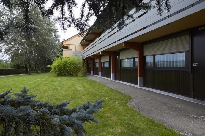 Imagen de los exteriores del Hotel Kyriad Direct Epinal. Foto 15