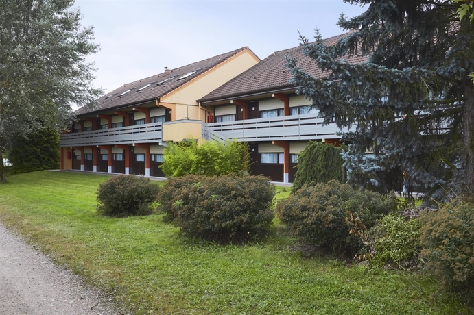 Imagen de los exteriores del Hotel Kyriad Direct Epinal. Foto 16