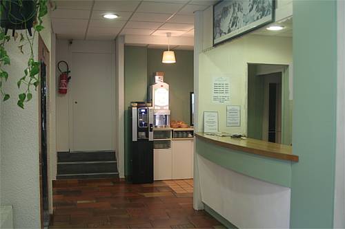 Imagen de la habitación del Hotel Kyriad Direct Grenoble. Foto 3