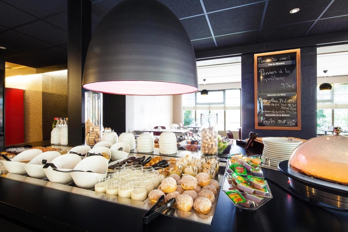 Imagen del bar/restaurante del Hotel Kyriad Direct Nancy Sud - Vandoeuvre. Foto 3