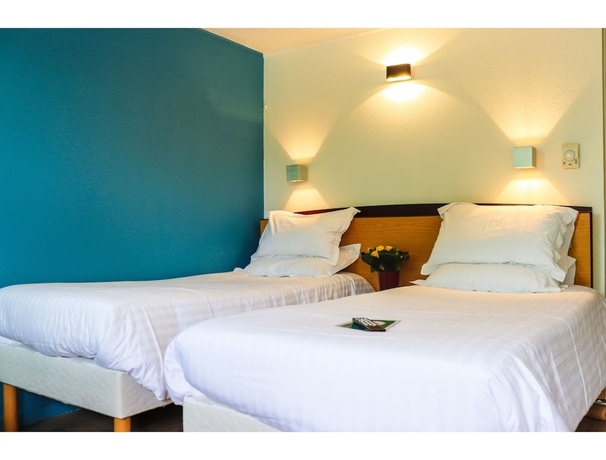 Imagen de la habitación del Hotel Kyriad Direct Roanne. Foto 15