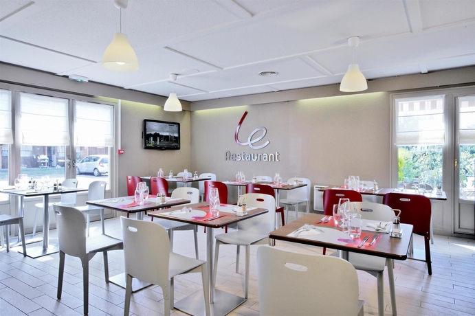 Imagen del bar/restaurante del Hotel Kyriad Direct Strasbourg Ouest - Zénith. Foto 5