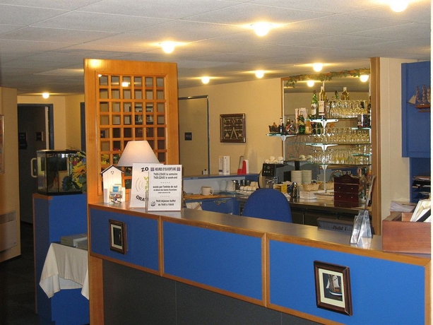 Imagen del bar/restaurante del Hotel Kyriad Direct Tours Sud - Chambray Lès Tours. Foto 2