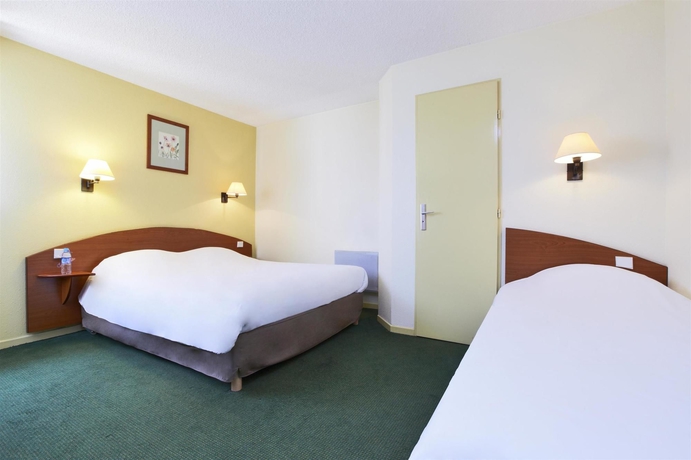 Imagen de la habitación del Hotel Kyriad Dunkerque Loon Plage. Foto 6