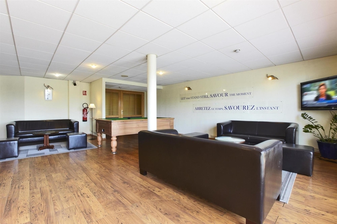 Imagen general del Hotel Kyriad Dunkerque Loon Plage. Foto 2