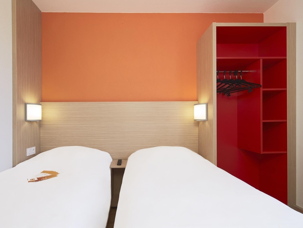 Imagen de los exteriores del Hotel Kyriad ECO - Arras Saint Laurent Blangy Parc Expo. Foto 13