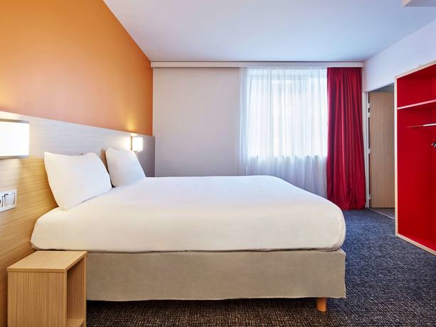 Imagen de la habitación del Hotel Kyriad ECO - Clermont Ferrand Estaing. Foto 6