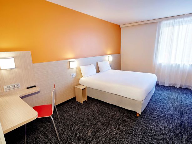 Imagen de la habitación del Hotel Kyriad ECO - Clermont Ferrand Estaing. Foto 9