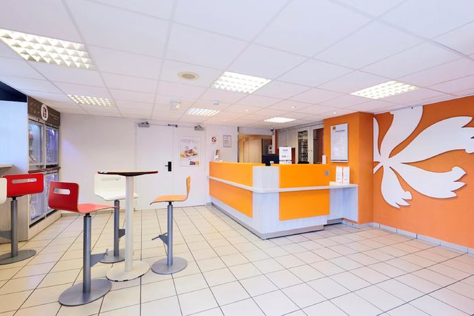 Imagen de los interiores del Hotel Kyriad ECO - Marne-la-Vall&eacute;e Saint-Thibault-des-Vignes. Foto 13