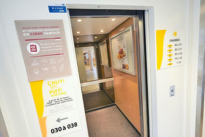 Imagen de los interiores del Hotel Kyriad ECO - Marne-la-Vall&eacute;e Saint-Thibault-des-Vignes. Foto 20