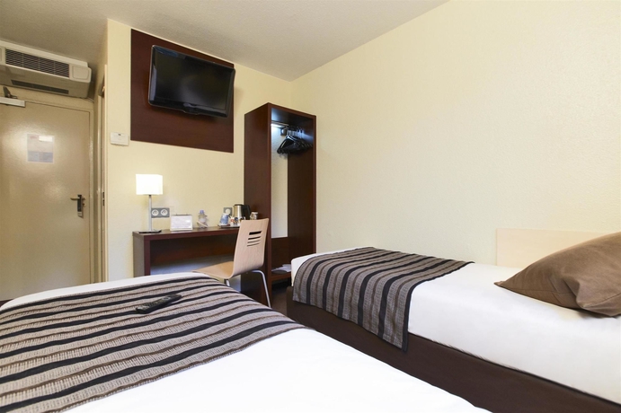 Imagen de la habitación del Hotel Kyriad ECO - Perpignan Nord A&eacute;roport. Foto 10