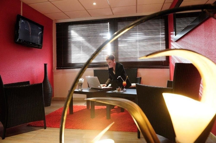 Imagen del bar/restaurante del Hotel Kyriad Evreux - Netreville. Foto 2