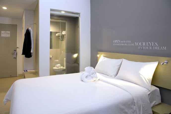 Imagen de la habitación del Hotel Kyriad Fatmawati - Jakarta. Foto 13