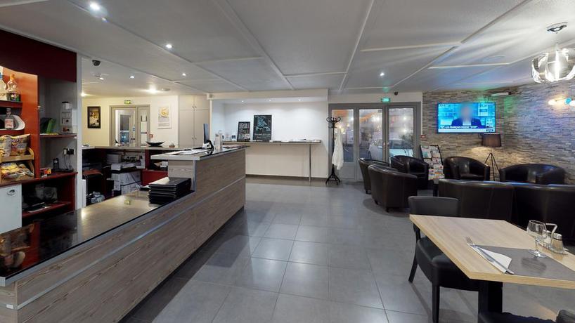 Imagen general del Hotel Kyriad Fontenay Tresigny. Foto 6