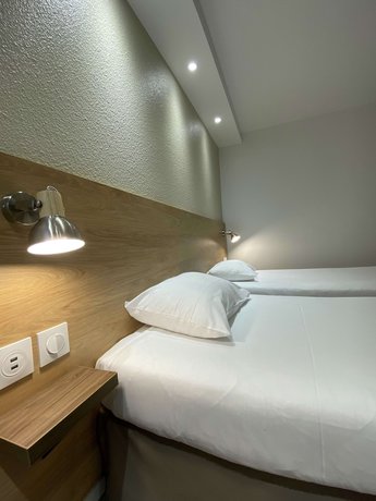 Imagen de la habitación del Hotel Kyriad Fontenay Tresigny. Foto 11