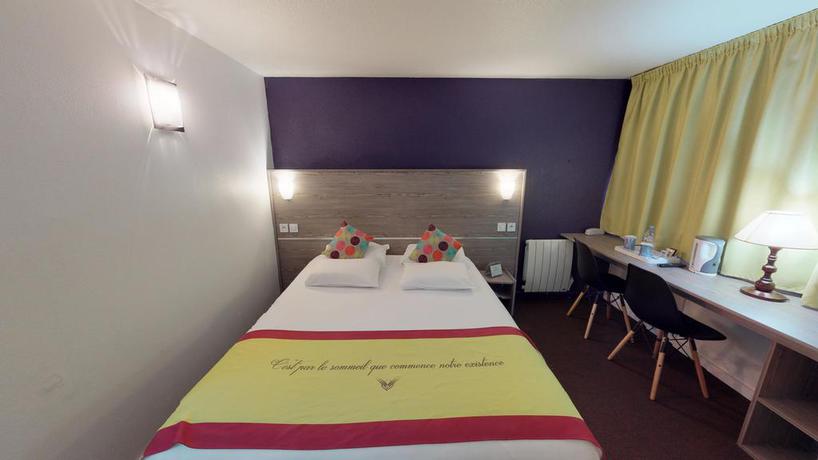 Imagen general del Hotel Kyriad Fontenay Tresigny. Foto 11