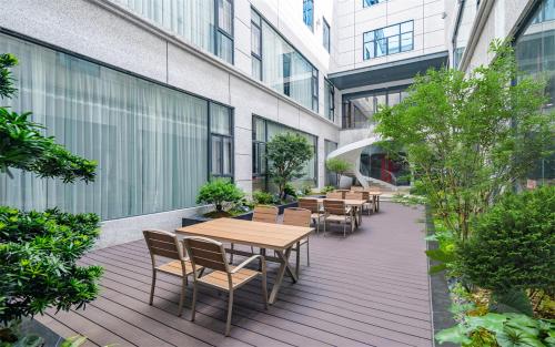 Imagen general del Hotel Kyriad Foshan Nanhai Guangfo Smart City. Foto 8