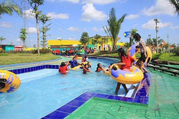 Imagen de la habitación del Hotel Kyriad Grand Master Purwodadi. Foto 8