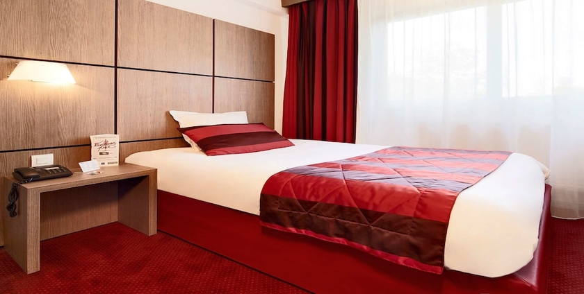 Imagen de la habitación del Hotel Kyriad Grenoble Centre. Foto 10