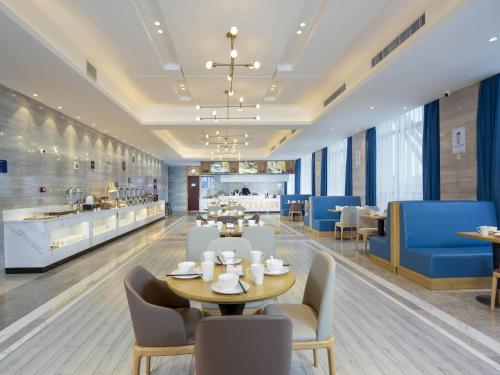 Imagen general del Hotel Kyriad Hanzhong Railway Station. Foto 10