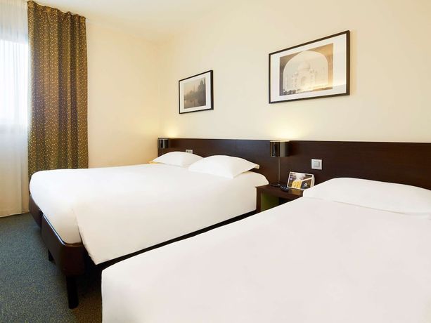 Imagen de la habitación del Hotel Kyriad H&ocirc;tel Orly A&eacute;roport - Athis Mons. Foto 2