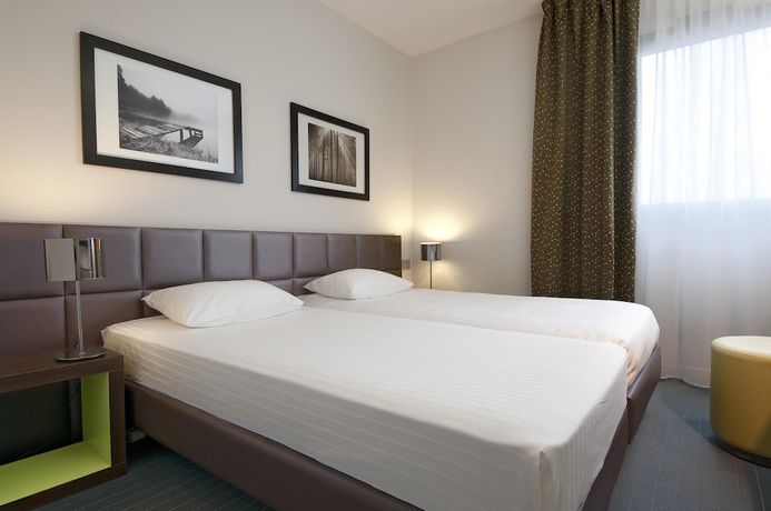 Imagen de la habitación del Hotel Kyriad H&ocirc;tel Orly A&eacute;roport - Athis Mons. Foto 4