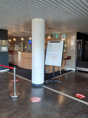 Imagen de los interiores del Hotel Kyriad H&ocirc;tel Orly A&eacute;roport - Athis Mons. Foto 14